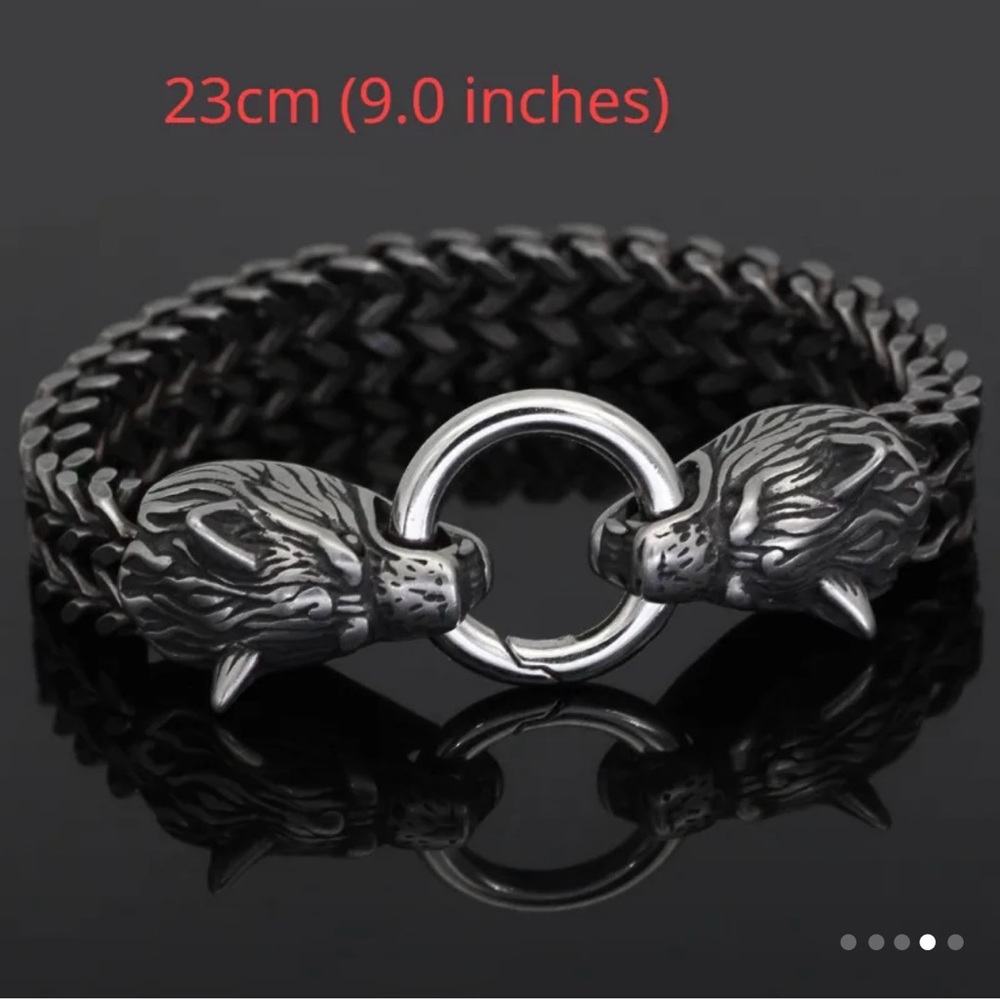 Silver Wolf Head Bracelet